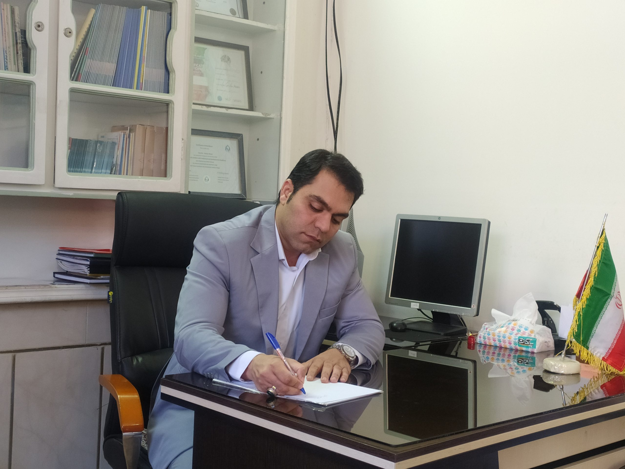 محمد نیکو بیرانوند؛ از سال‌ها خدمت در فرهنگ، نیکوکاری و ورزش تا نامزدی شورای شهر/ «خرم‌آباد را با مشارکت مردم و ایده‌های نو می‌توان متحول کرد»