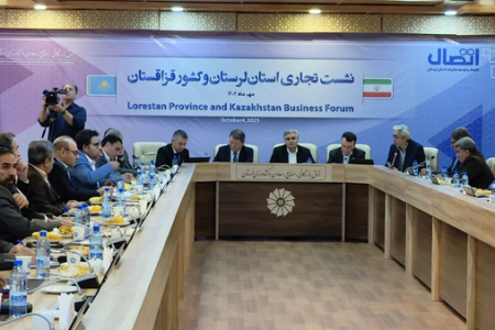اتاق بازرگانی لرستان:هدف گذاری۳ میلیارد دلاری برای تجارت با قزاقستان