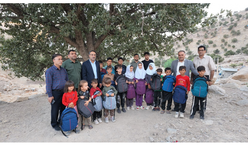 «مهر گیتی» در آغاز سال تحصیلی کنار دانش‌آموزان عشایری لرستان