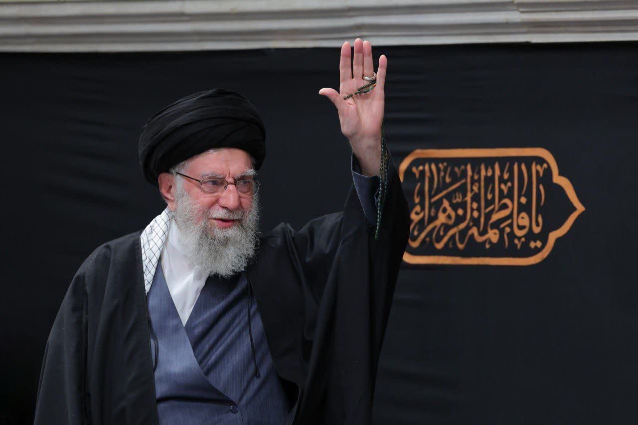 رهبر معظم انقلاب اسلامی ایران به شهادت رسید