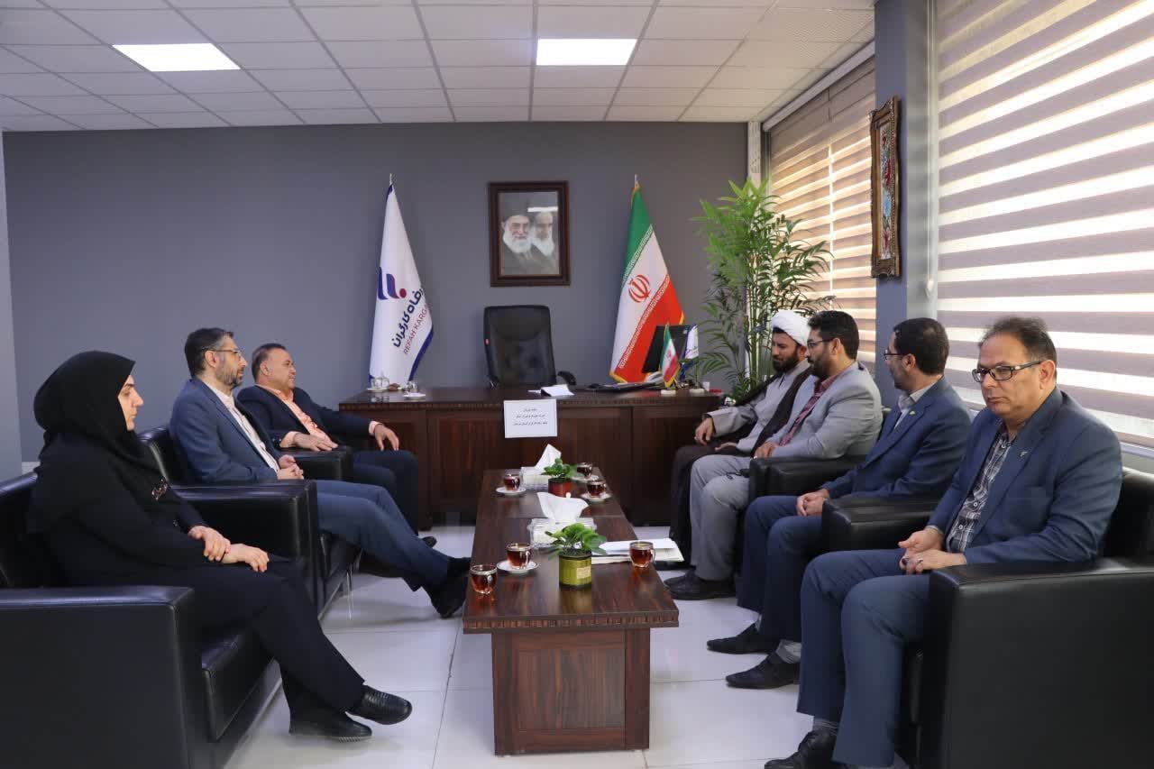 خدمت‌رسانی صادقانه و بی‌منت به اقشار آسیب‌پذیر، رسالت اصلی نظام بانکی در جامعه اسلامی