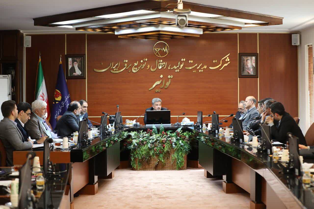 گسترش همکاری توانیر و ایران‌ترانسفو برای ارتقای فناوری و تأمین ترانسفورماتورهای اوج بار ۱۴۰۵