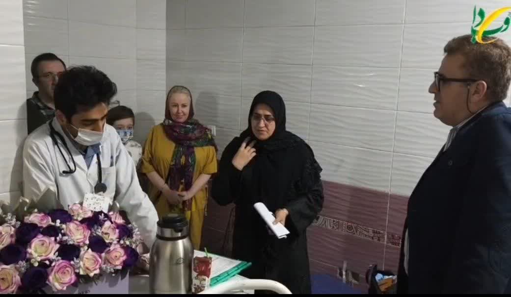 بازدید رئیس دانشگاه علوم پزشکی لرستان از اورژانس بیمارستان شهید رحیمی خرم‌آباد / تأکید بر رفع مسائل درمانی و آموزشی