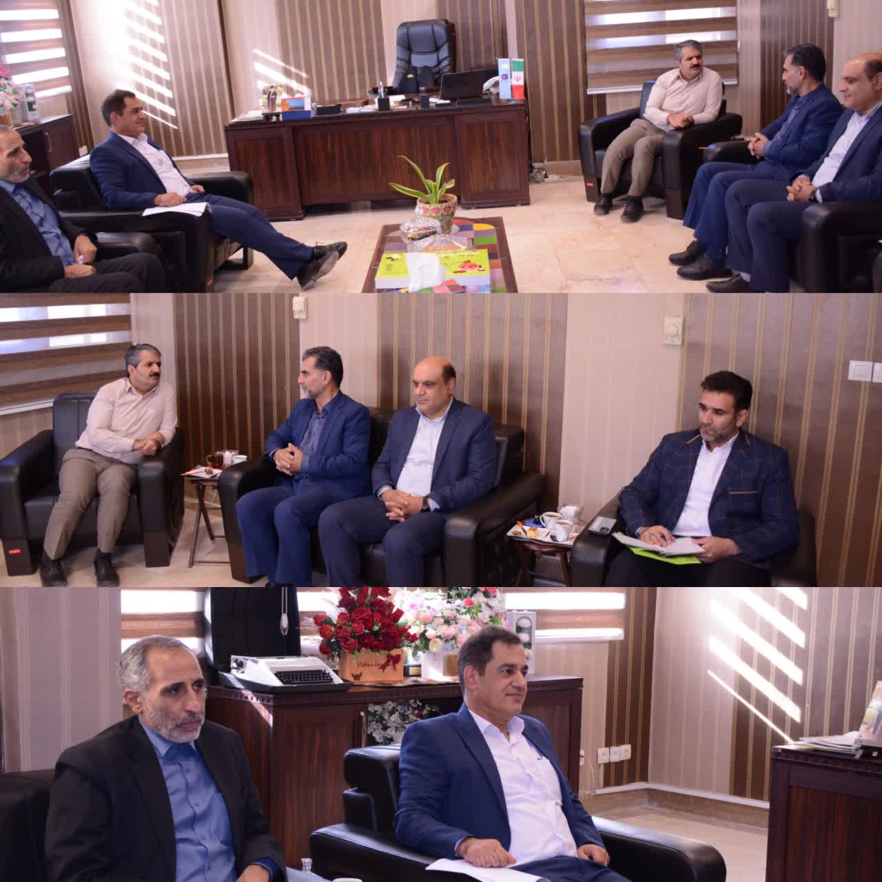 دیدار رئیس دانشگاه آزاد اسلامی استان لرستان با سرپرست اداره‌کل آموزش فنی و حرفه‌ای استان
